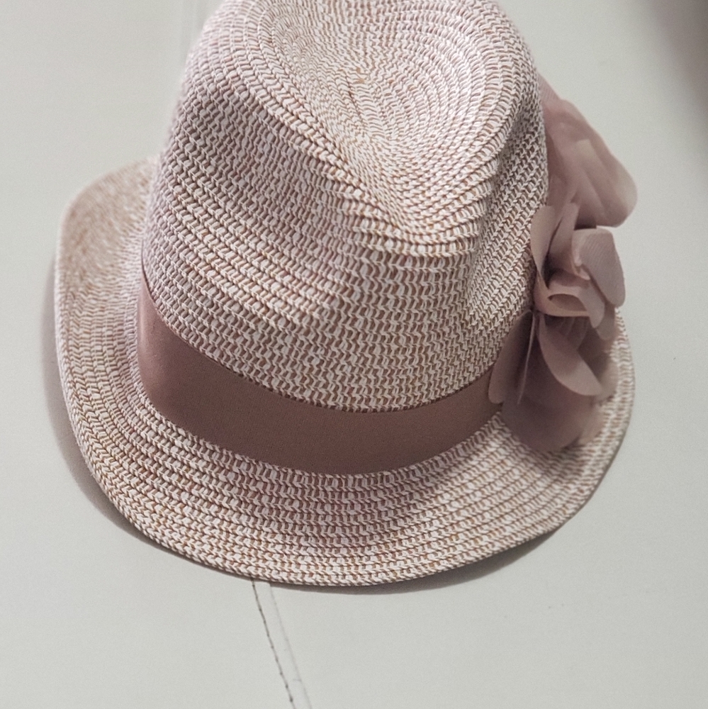 Versona Hat